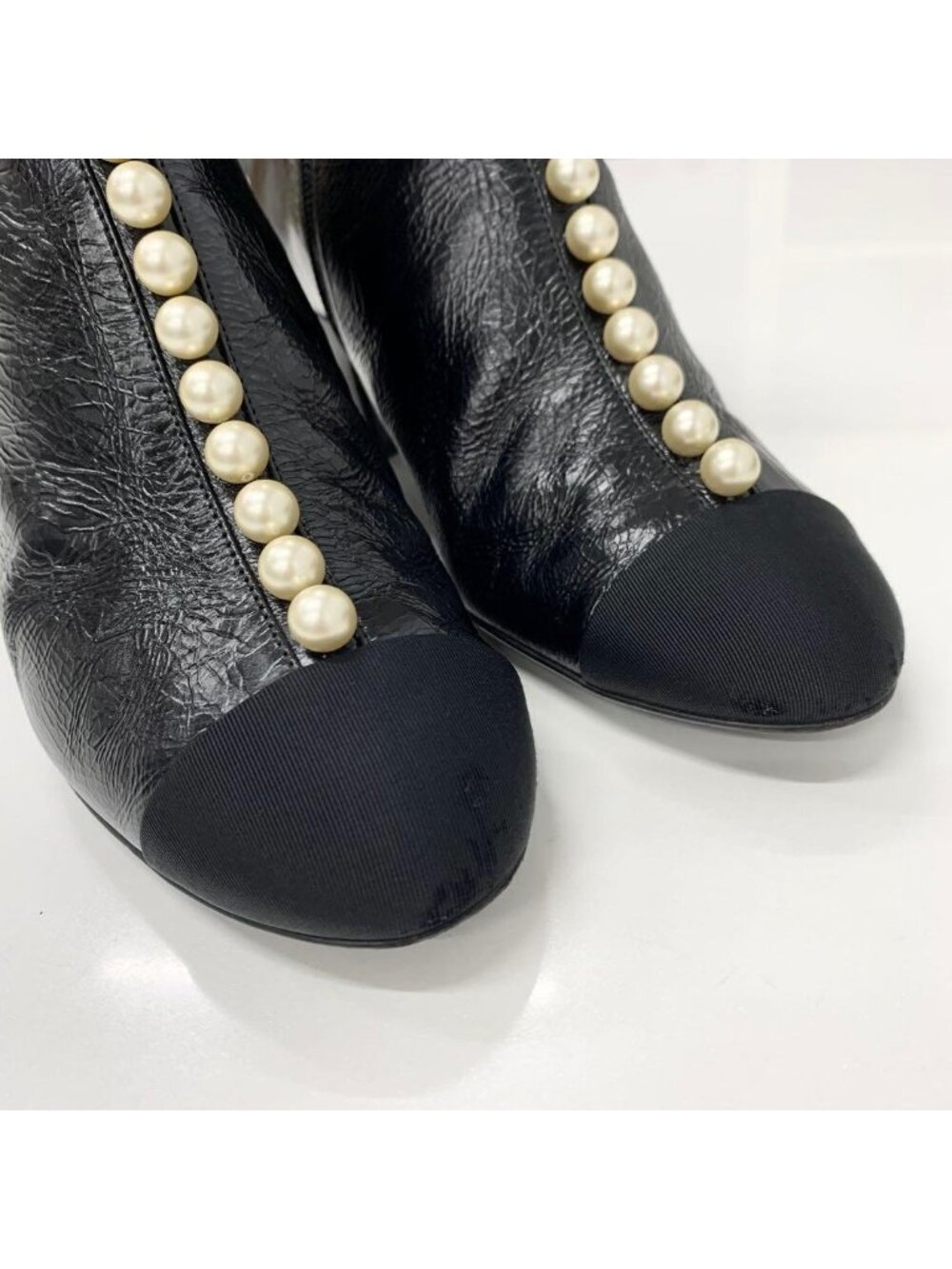 Chanel CC Logo Ribbon Leather Fabric Pearl Short Boots - Picture 10 of 11